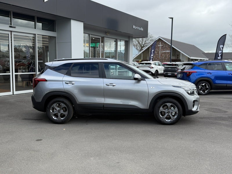 2026 Kia Seltos LX image 3