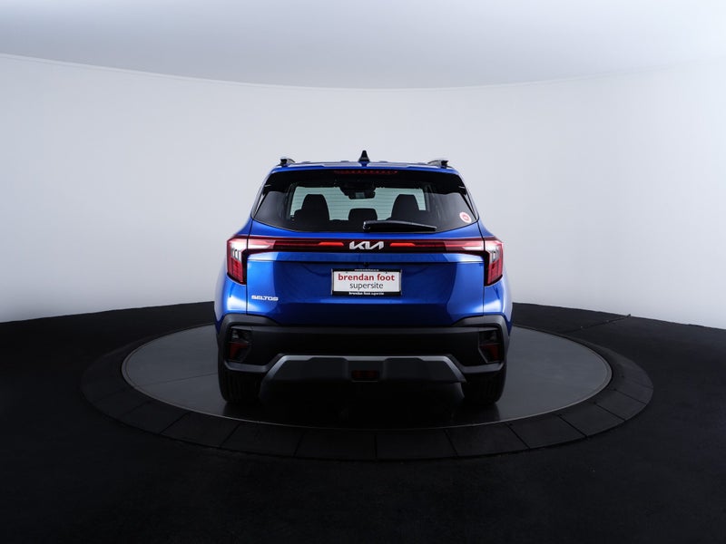 2026 Kia Seltos LX image 4