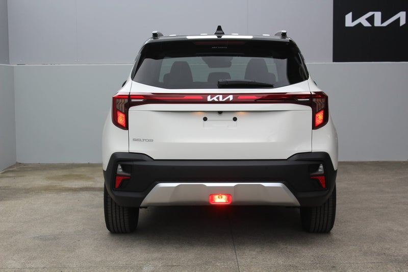 2026 Kia Seltos LX Plus 2.0 2WD SUV image 4