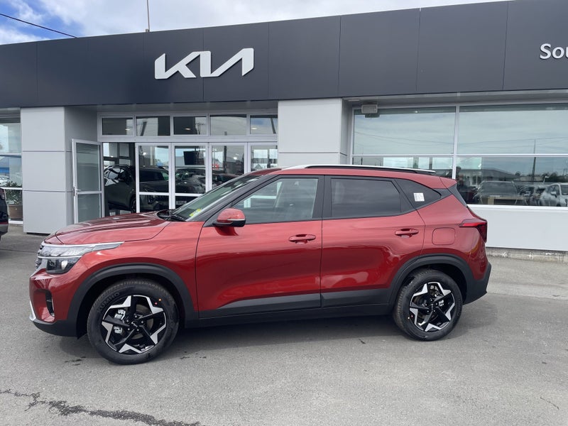 2026 Kia Seltos LX+2.0 Gasoline image 3