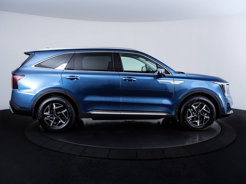 2026 Kia Sorento 1.6 Turbo Hybrid (HEV) Earth AWD image 2
