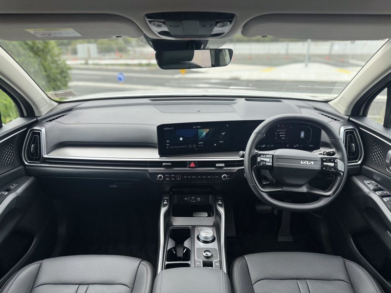 2026 Kia Sorento Earth 1.6 Turbo AWD HEV image 2
