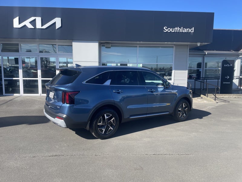 2026 Kia Sorento HEV AWD Earth 1.6T Gasoline image 4