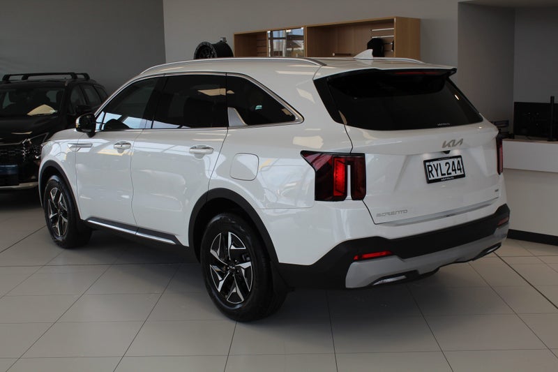 2026 Kia Sorento HEV EARTH AWD 1.6L PETROL image 3