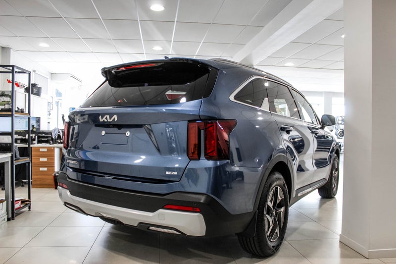 2026 Kia Sorento HEV Earth AWD 1.6PH image 3