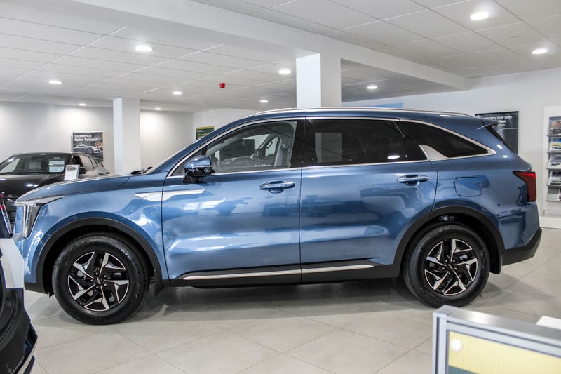 2026 Kia Sorento HEV Earth AWD 1.6PH image 5