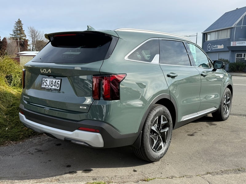 2026 Kia Sorento HEV Earth AWD 1.6PHT - image 4