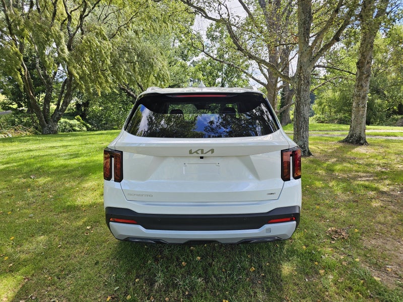 2026 Kia Sorento HEV EARTH AWD 1.6PHT image 4