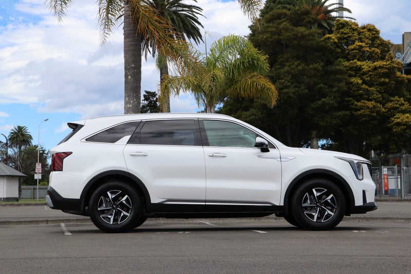 2026 Kia Sorento HEV Earth AWD 1.6PHT image 3