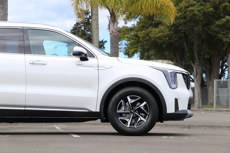 2026 Kia Sorento HEV Earth AWD 1.6PHT image 4