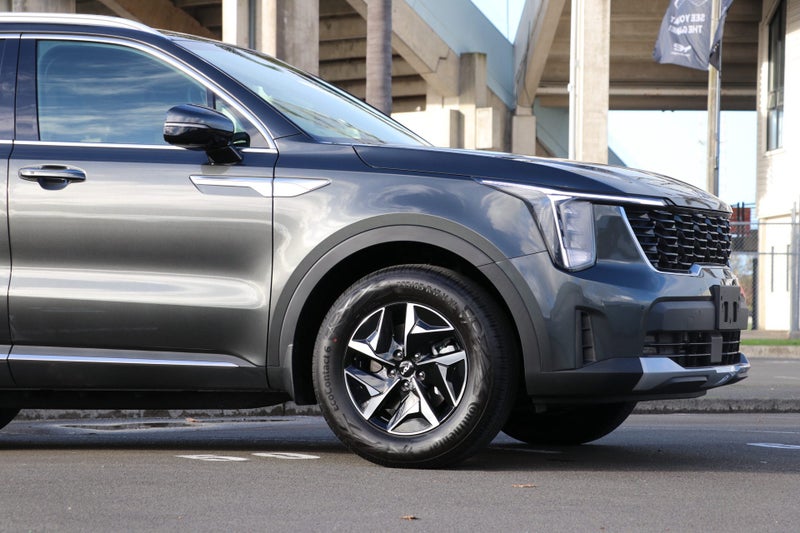 2026 Kia Sorento HEV Earth AWD 1.6PHT image 4