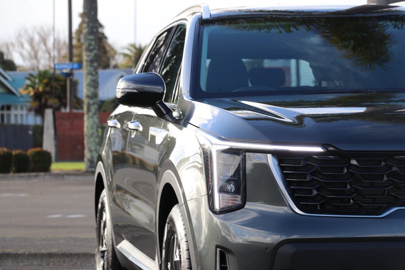 2026 Kia Sorento HEV Earth AWD 1.6PHT image 5