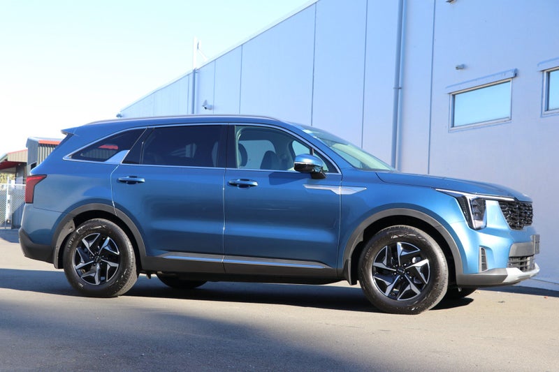 2026 Kia Sorento HEV Earth AWD 1.6PHT image 3