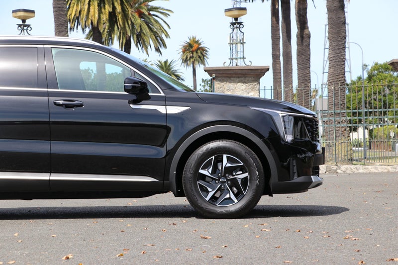 2026 Kia Sorento HEV Earth AWD 1.6PHT image 4