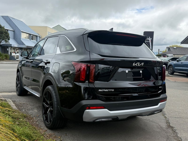 2026 Kia Sorento HEV Earth AWD 1.6PHT - Mag Whe... image 5