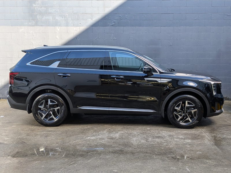 2026 Kia Sorento HEV Earth AWD 1.6T Petrol image 3
