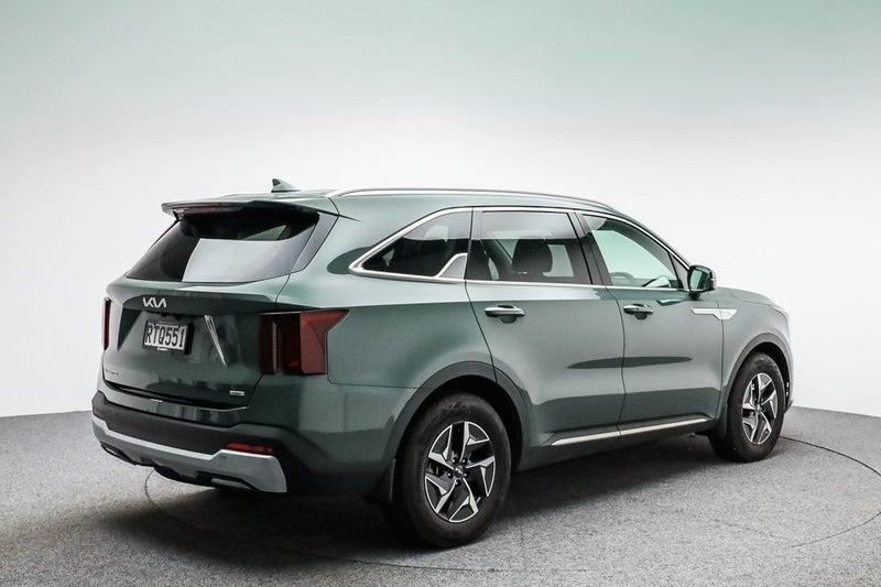 2026 Kia Sorento HEV Earth AWD 1.6T Petrol image 4