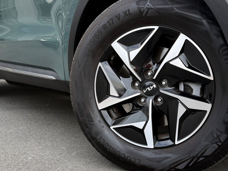 2026 Kia Sorento HEV Earth AWD image 2