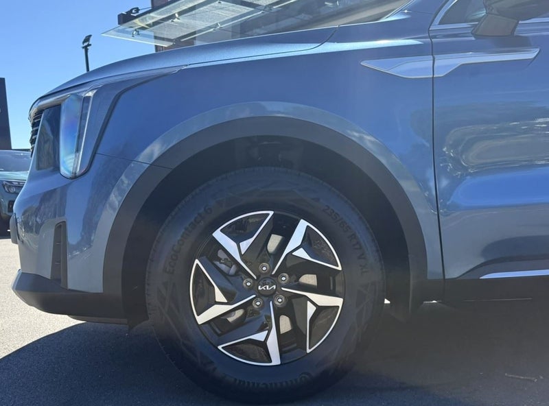 2026 Kia Sorento HEV EARTH AWD image 2