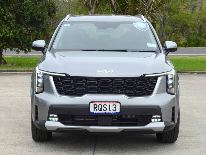 2026 Kia Sorento HEV Light image 3