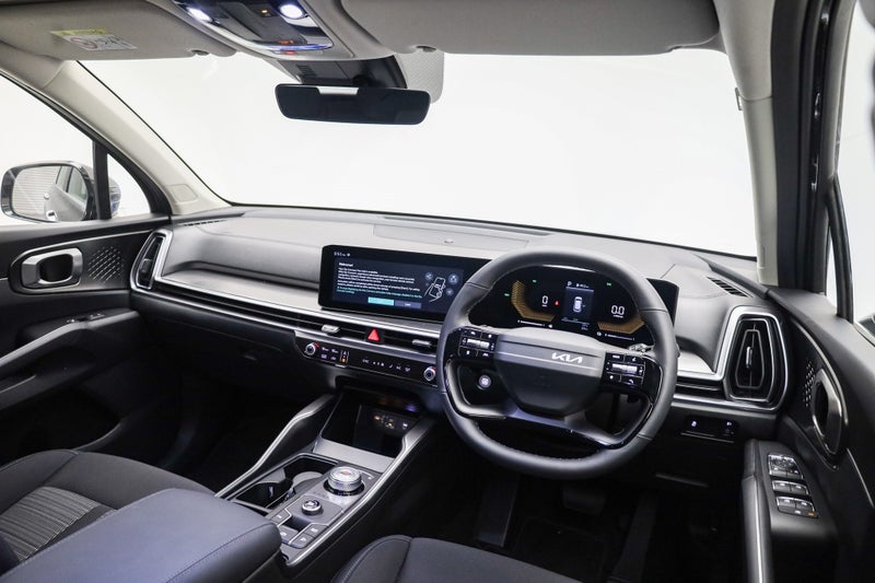 2026 Kia Sorento HEV Light Urban 1.6T Petrol image 2