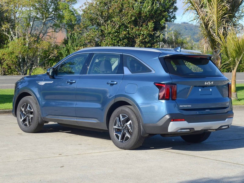 2026 Kia Sorento HEV Light Urban image 3