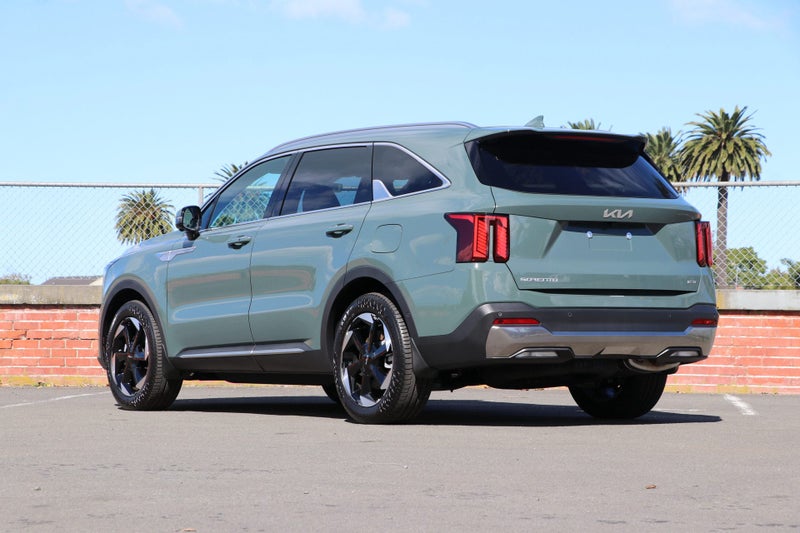 2026 Kia Sorento HEV WATER AWD 1.6PHT image 2