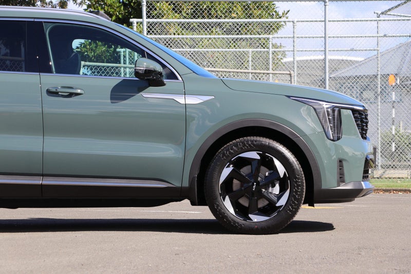 2026 Kia Sorento HEV WATER AWD 1.6PHT image 4