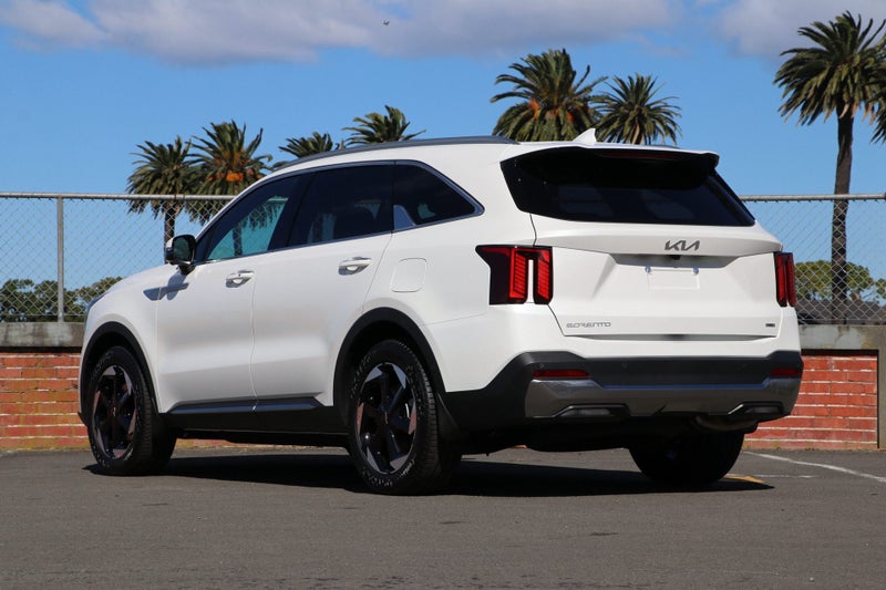 2026 Kia Sorento HEV WATER AWD 1.6PHT image 2