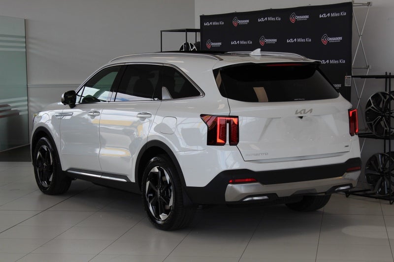 2026 Kia Sorento WATER HEV AWD 1.6P image 3