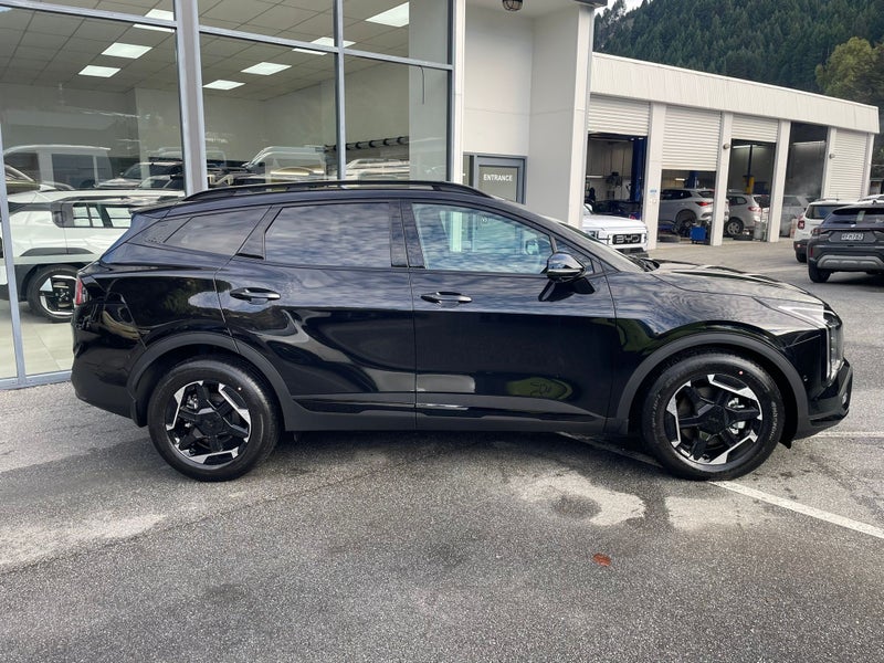 2026 Kia Sportage 1.6T Hybrid X-Line AWD image 4