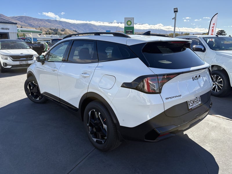 2026 Kia Sportage 1.6T Hybrid X-Line AWD image 5