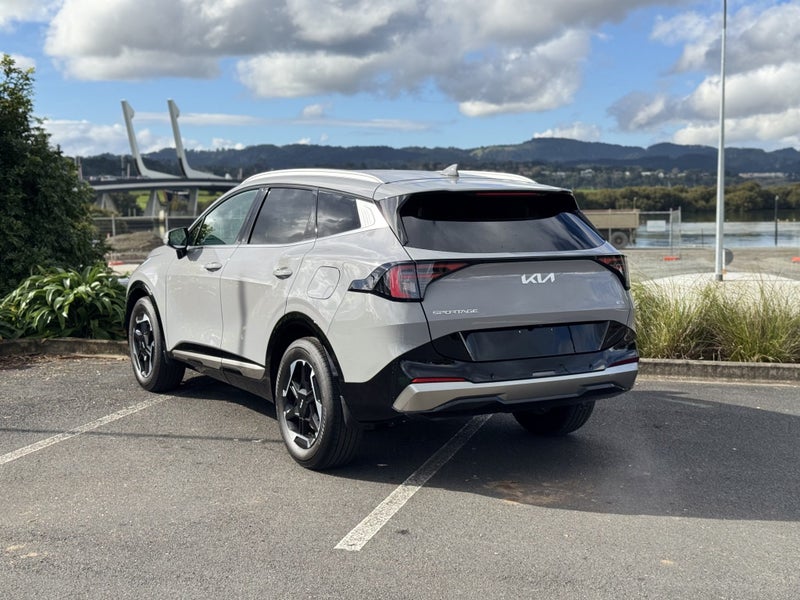 2026 Kia Sportage Earth HEV 1.6 turbo 6 speed auto image 5