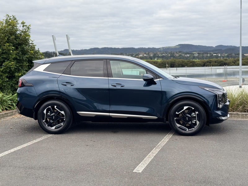 2026 Kia Sportage Earth Hev 1.6 turbo AWD 6 spe... image 2