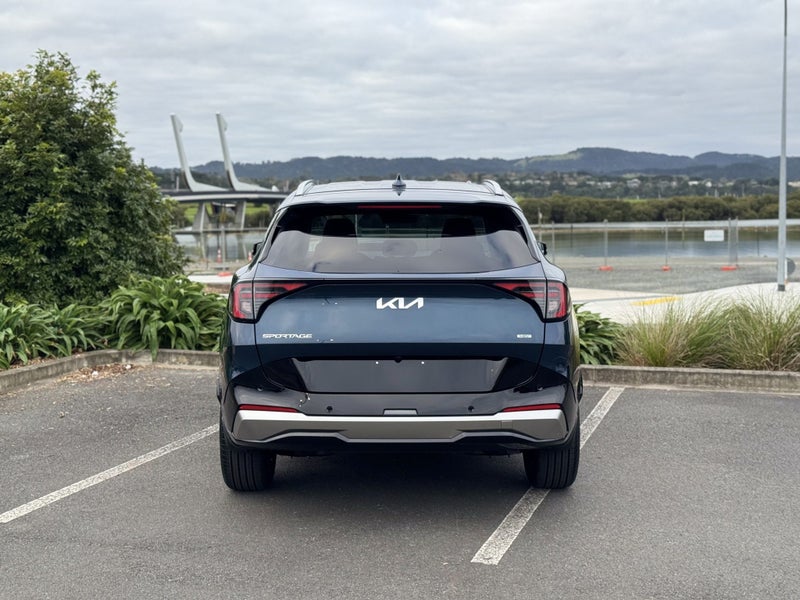 2026 Kia Sportage Earth Hev 1.6 turbo AWD 6 spe... image 4