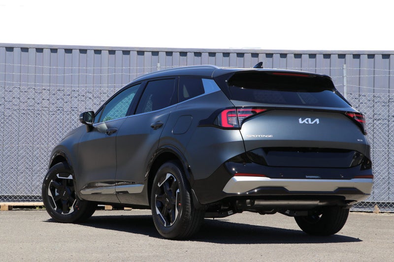 2026 Kia Sportage Earth HEV 2WD image 2