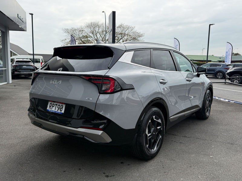 2026 Kia Sportage Earth HEV 2WD image 4