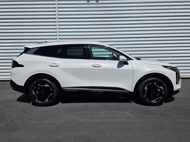 2026 Kia Sportage HEV Earth 2WD image 3