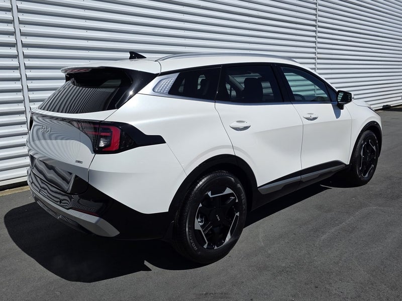 2026 Kia Sportage HEV Earth 2WD image 4