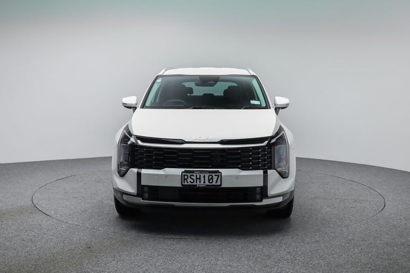 2026 Kia Sportage HEV Earth 2WD image 2