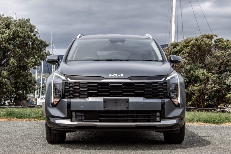 2026 Kia Sportage HEV Earth 2WD image 2