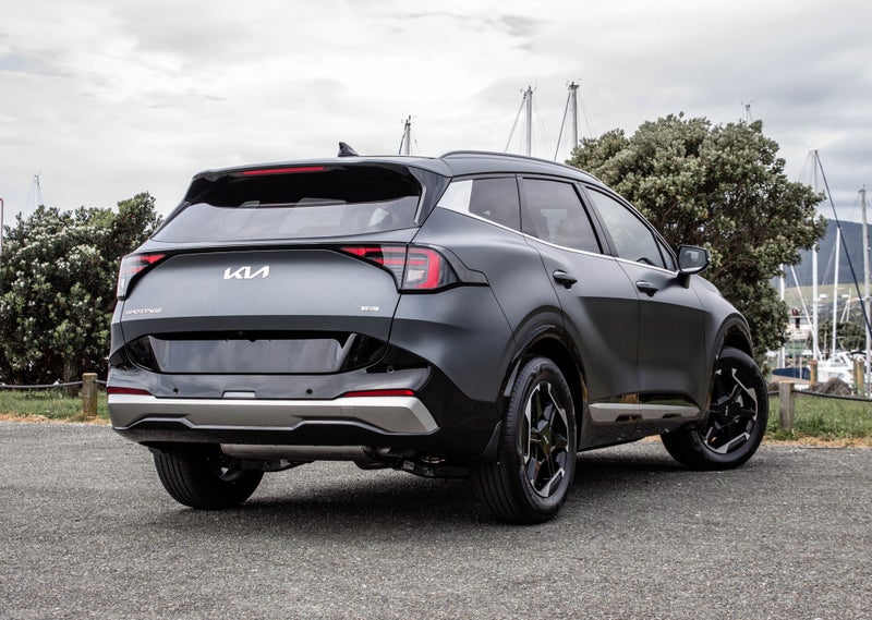 2026 Kia Sportage HEV Earth 2WD image 3