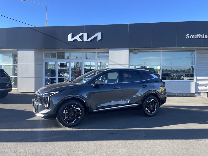2026 Kia Sportage HEV Earth AWD image 3