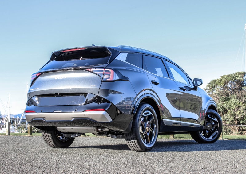 2026 Kia Sportage HEV Earth AWD image 3