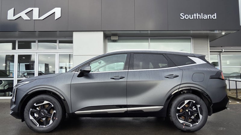 2026 Kia Sportage HEV Earth AWD image 2