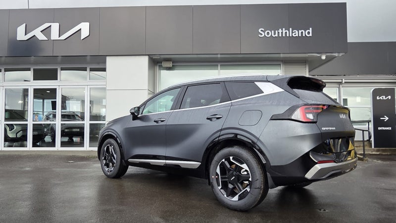 2026 Kia Sportage HEV Earth AWD image 3