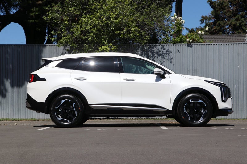 2026 Kia Sportage HEV Earth AWD A/T image 3