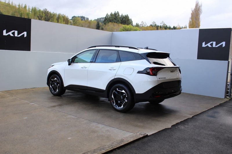 2026 Kia Sportage HEV X-Line AWD 1.6 Turbo Auto image 3