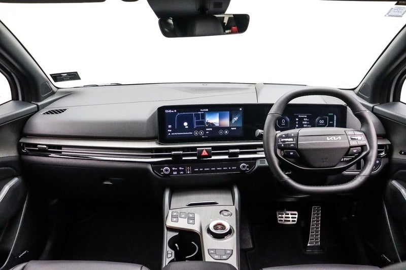 2026 Kia Sportage HEV X-Line AWD image 3
