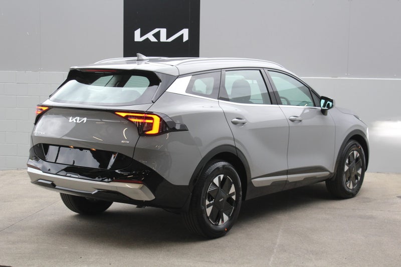 2026 Kia Sportage HYBRID HEV Light 1.6 Turbo AWD image 3